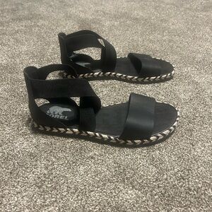 Sorel Black Strappy Women's Sandals
